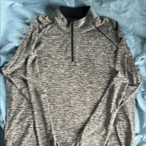 Under Armour Gray Zip Up Sweater Athletic Fit